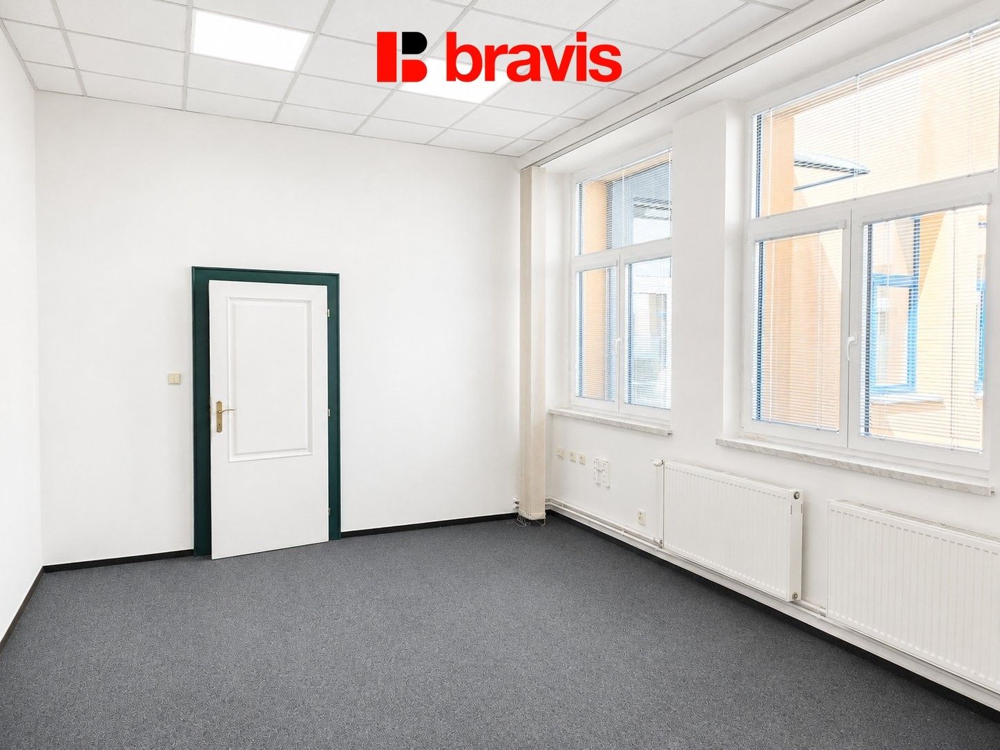 Pronájem kancelář - Jedovnická 2346, Brno Líšeň, 25 m² - 5