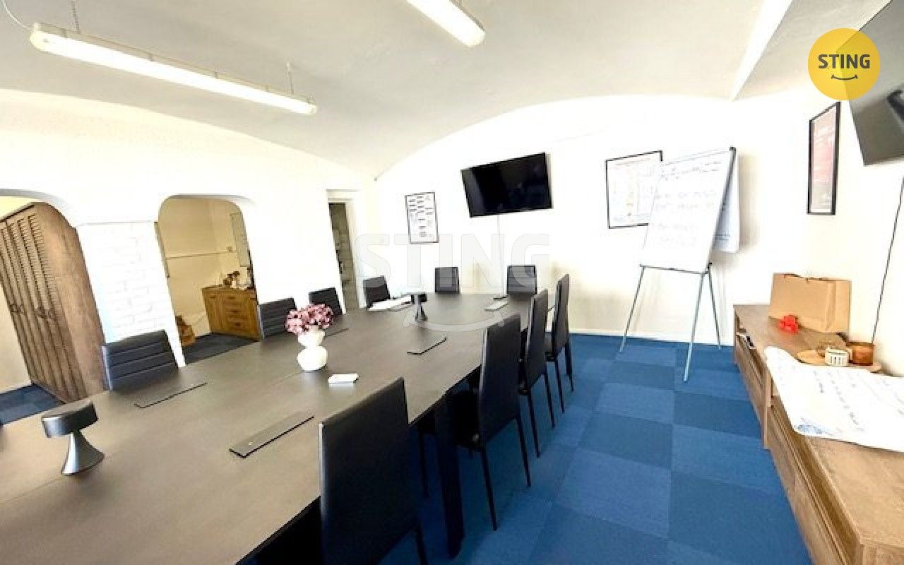 Pronájem kancelář - Zámecká, Hodonín, 37 m²