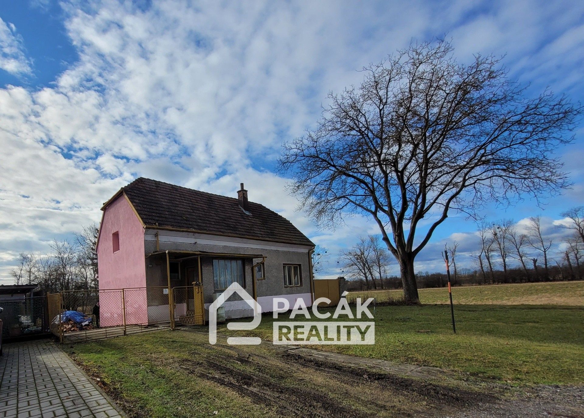 Prodej rodinný dům - Prostějovská, Tovačov, 60 m²