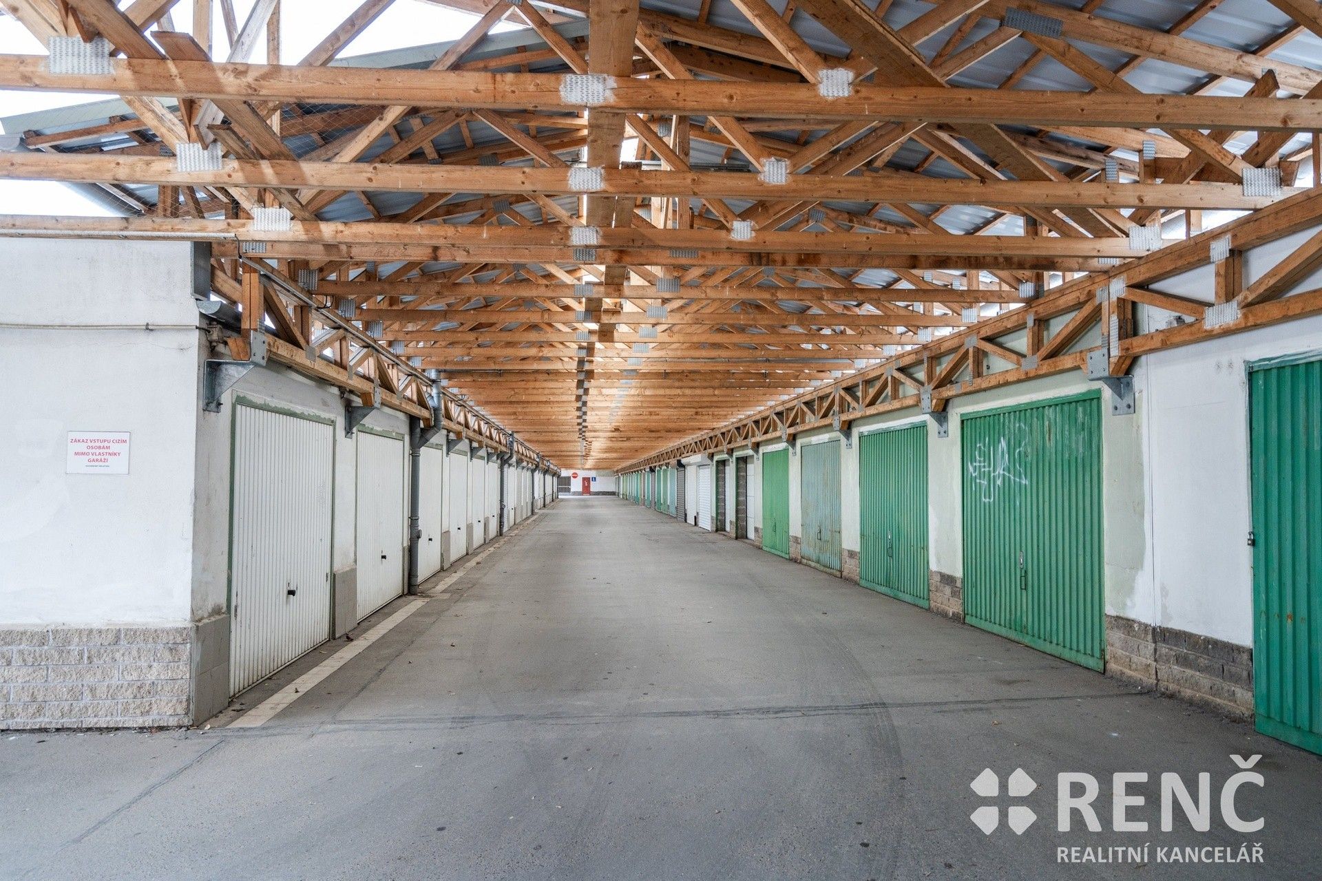 Prodej garáž - Petra Křivky, Brno, 63 m² - 5