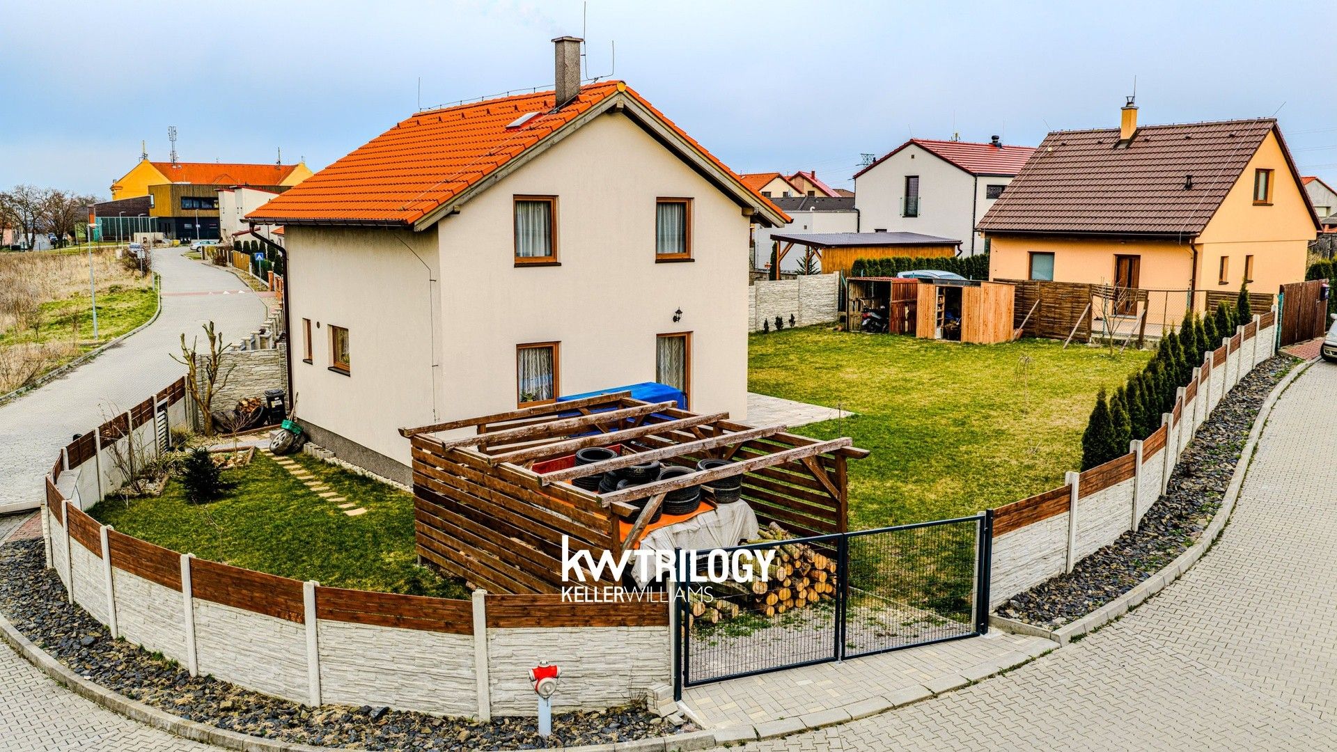 Dům – Smečno, okres Kladno – pohled 4