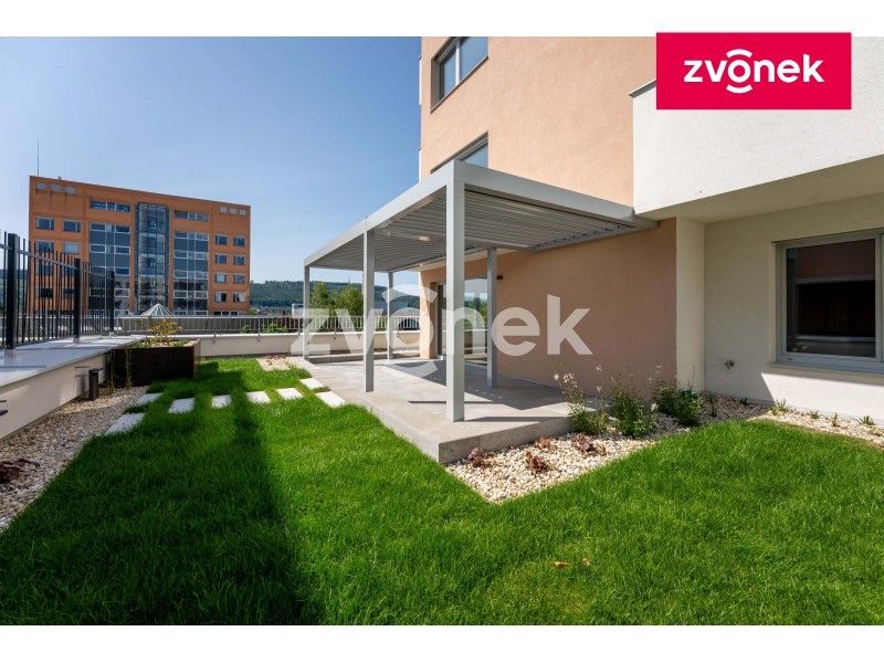 3+kk, Nad Stráněmi, Zlín, 160 m²