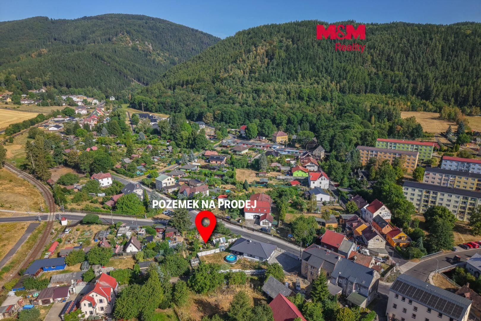 Pozemek pro bydlení, 825 m²