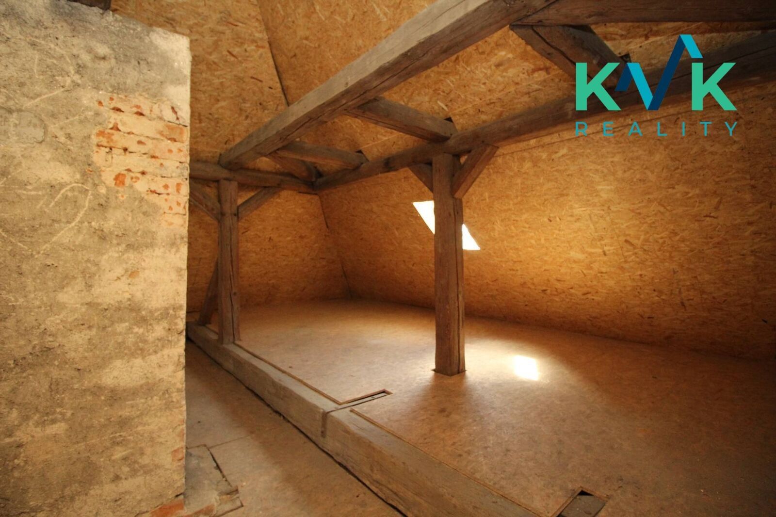 Rodinný dům · 360 m² · Farní, Plesná - 4