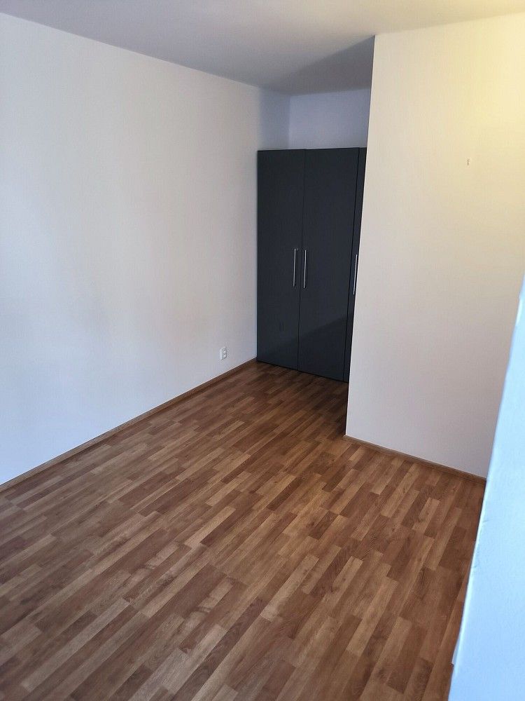 Pronájem byt 2+kk - Praha - Černý Most, okres Praha 14, Hlavní město Praha, 43 m² - 5