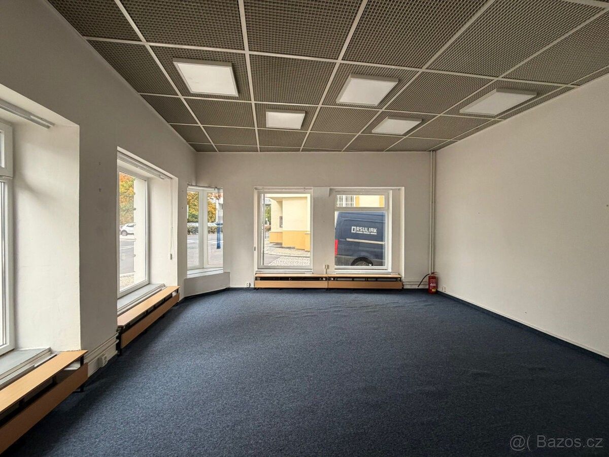 Obchodní prostory · Chomutov, 430 01 - 3