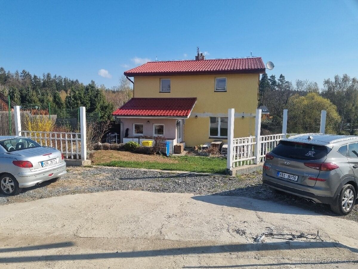 Prodej dům - Velké Popovice, 251 69, 1 393 m²