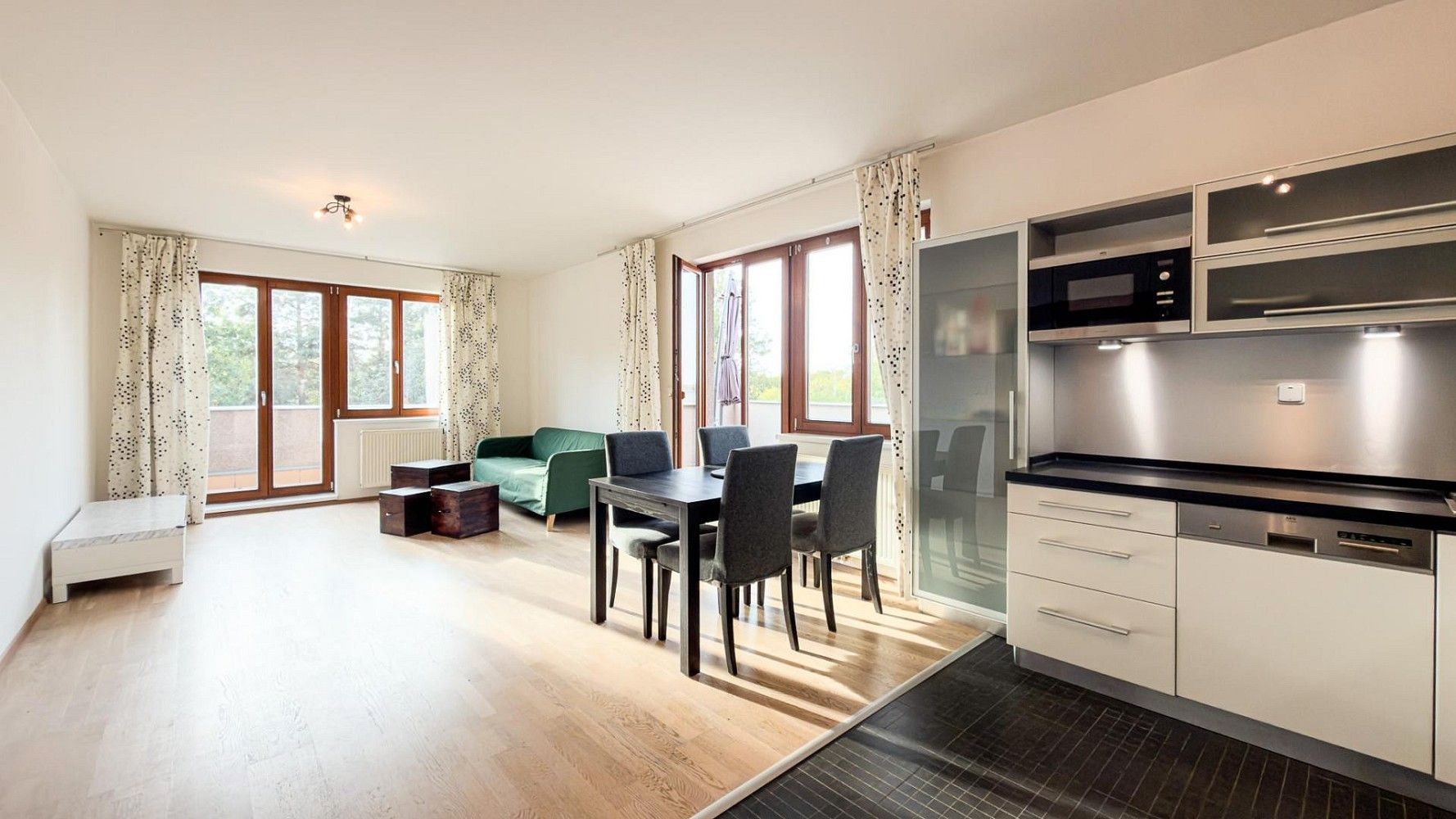 Byt 2+kk · 61 m² · Hevlínská, Praha 5 - Zličín - 3