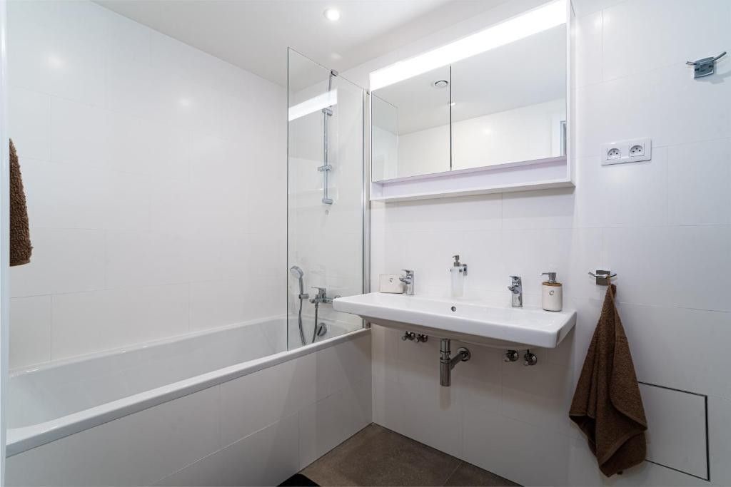 Pronájem byt 3+kk - Albrightové, Praha - Smíchov, 129 m² - 5