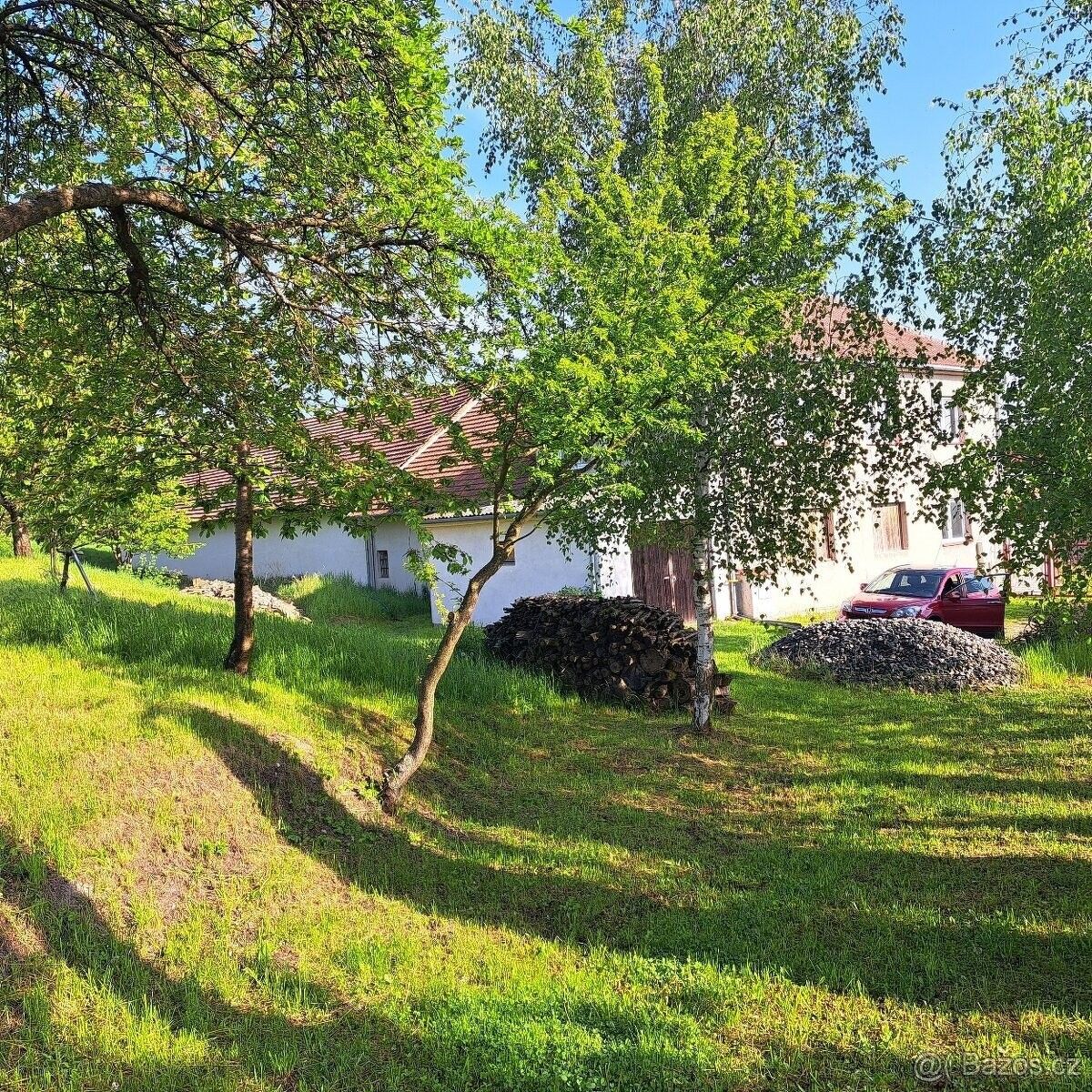 Prodej rodinný dům - Lysice, 679 71