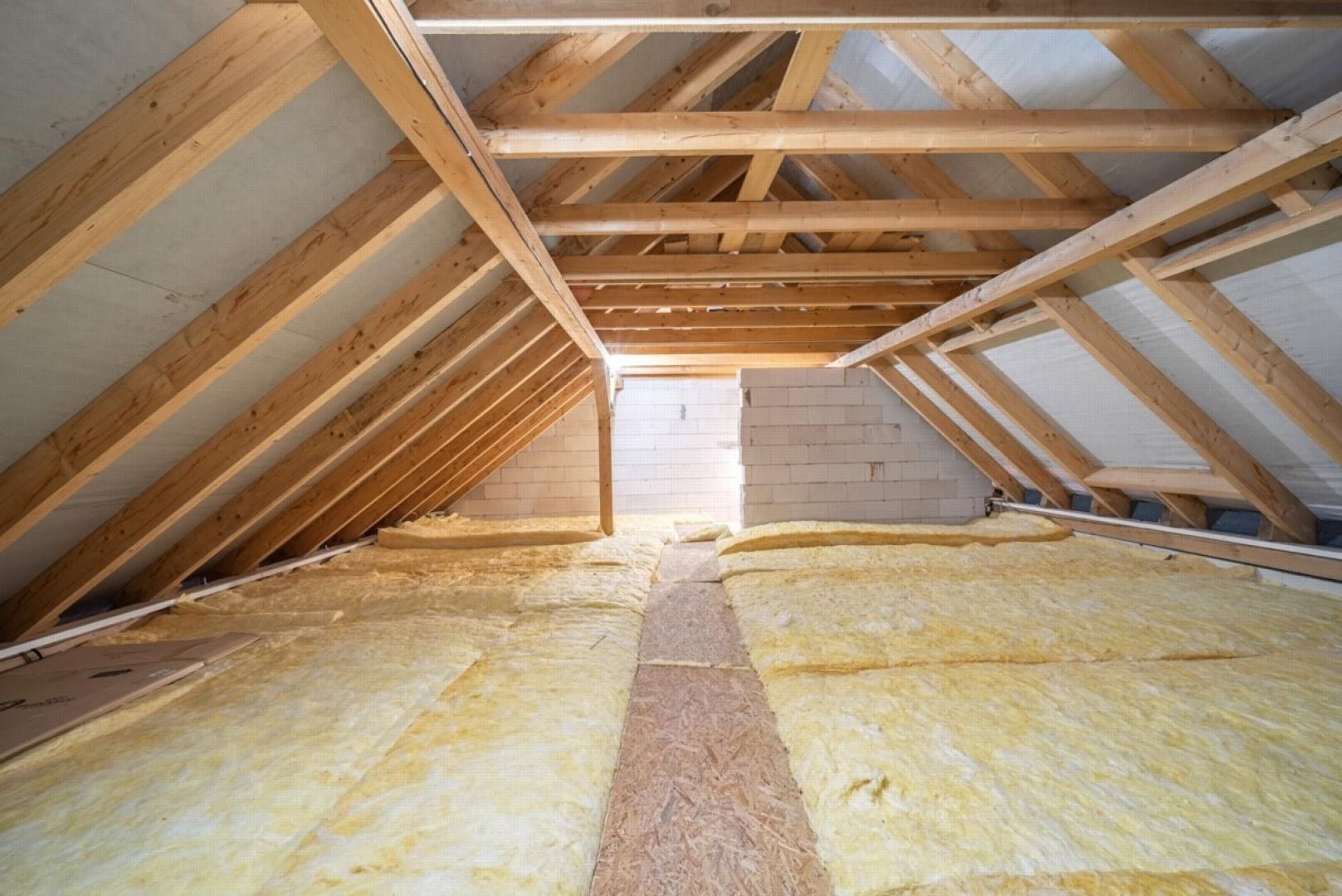 Prodej rodinný dům - Hevlín, 162 m²