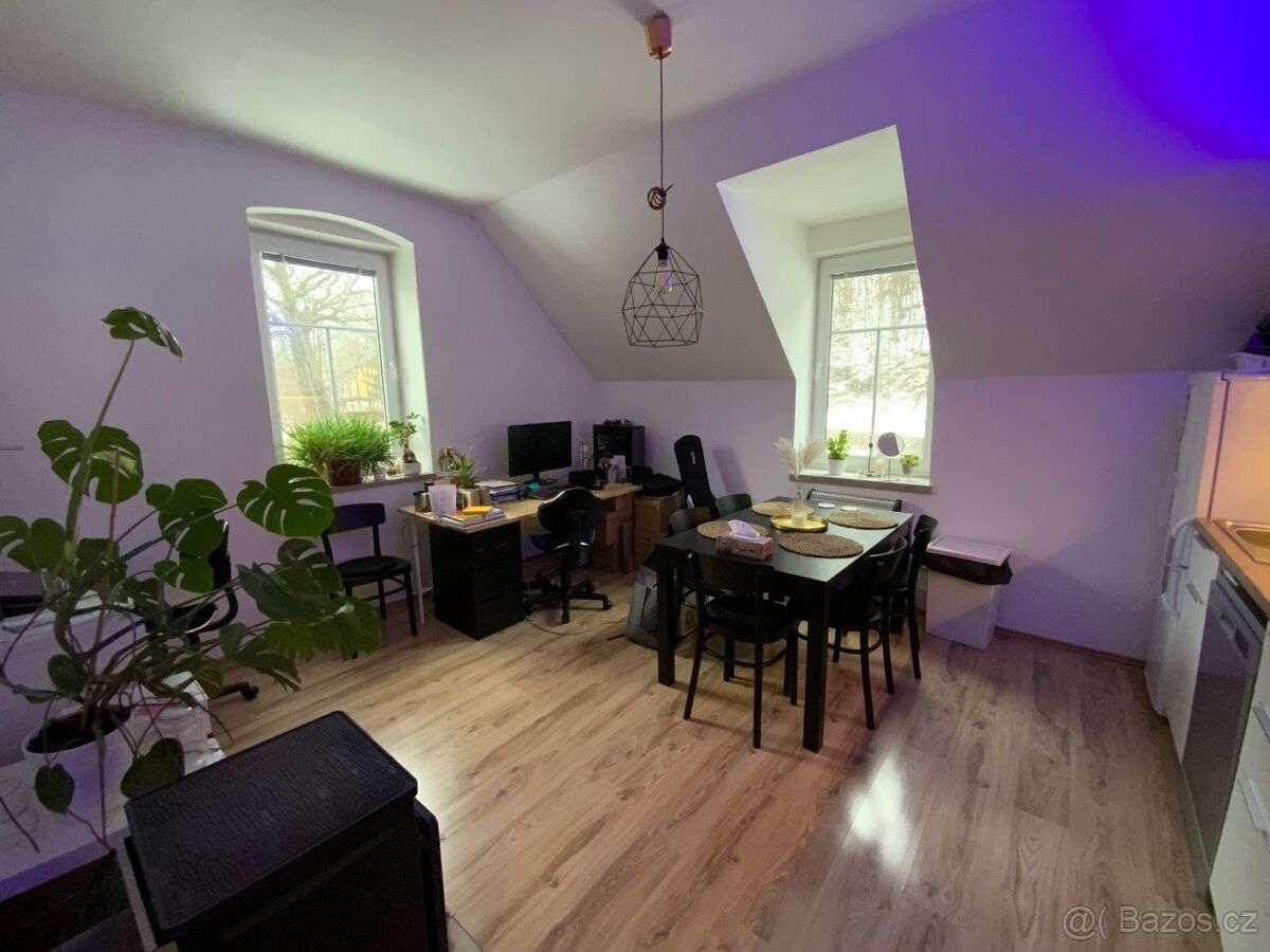 Pronájem byt - Jablonec nad Nisou, 466 01