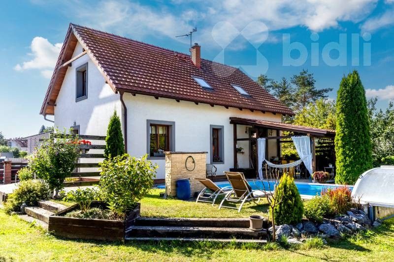 Rodinné domy, Sluneční, Poříčany, 140 m²