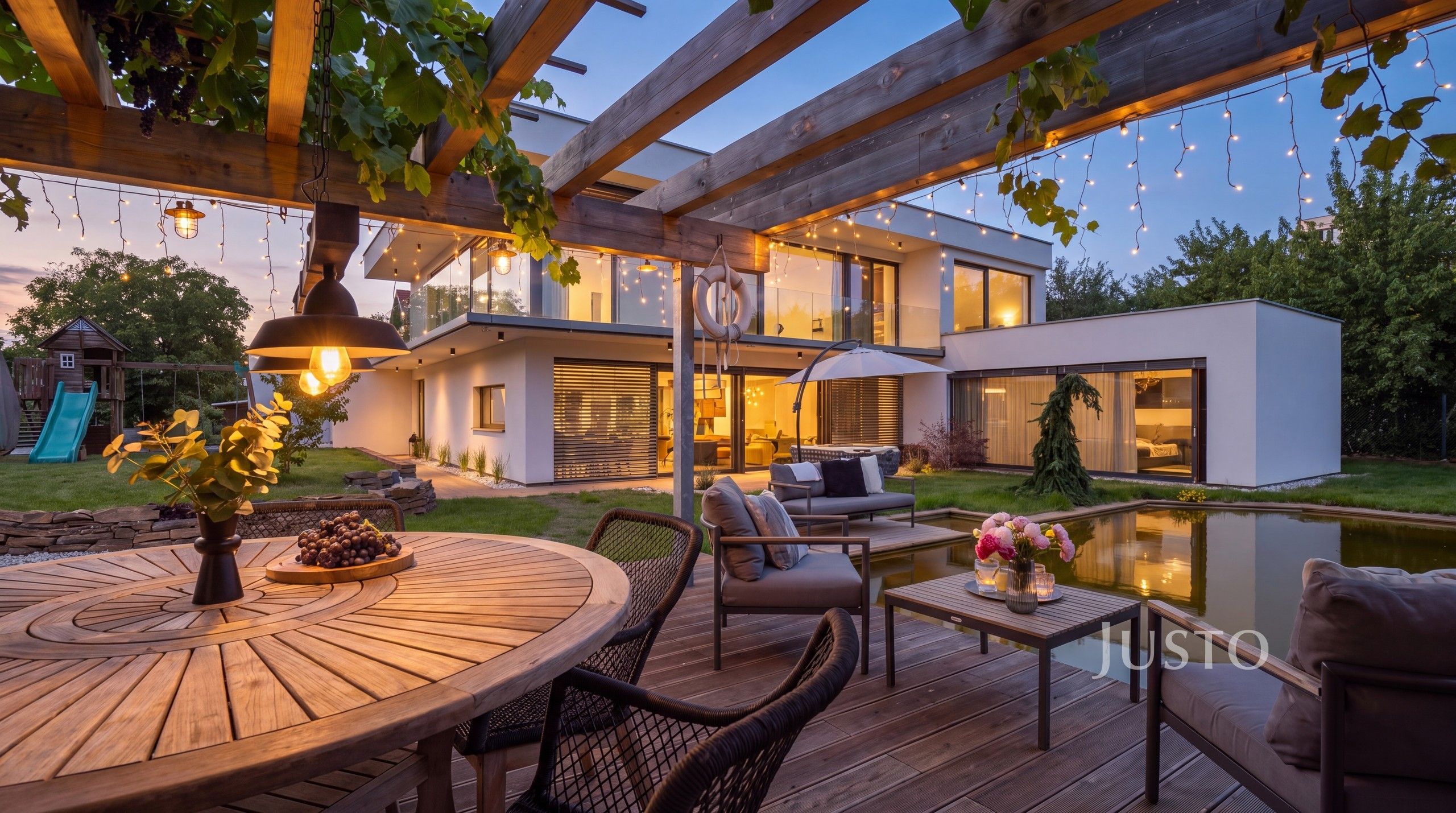 Prodej rodinný dům - Lhotecká 563, Ohrobec, 349 m² - 2
