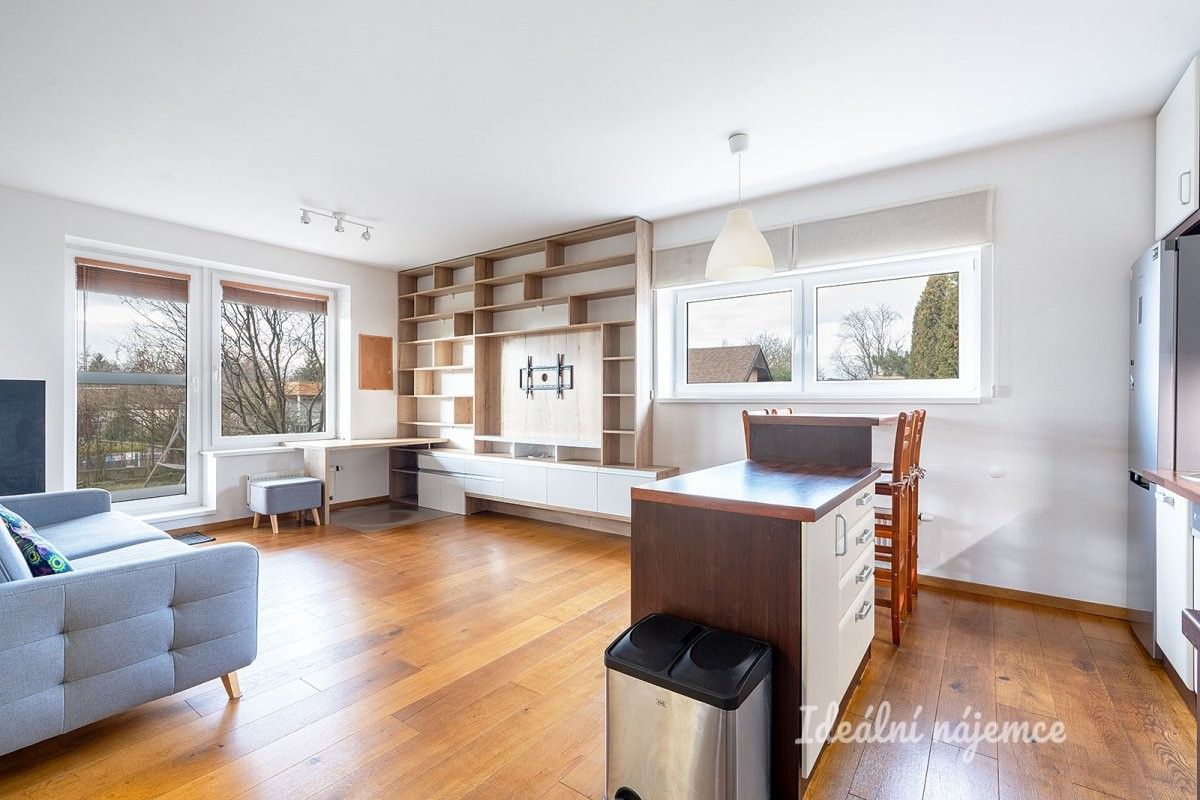 3+kk, Vágnerova, Praha, 61 m²