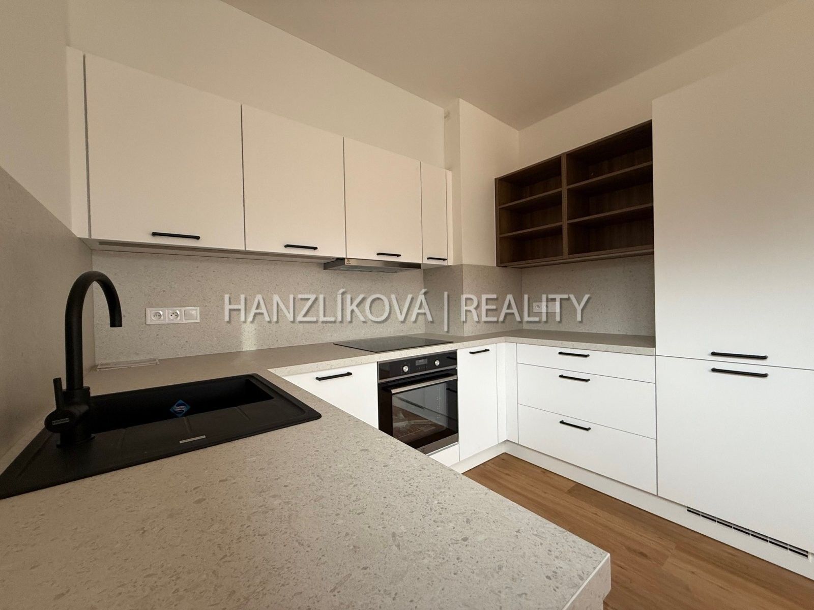 3+kk, Na Samotách 726, České Budějovice 2, 80 m² - 1