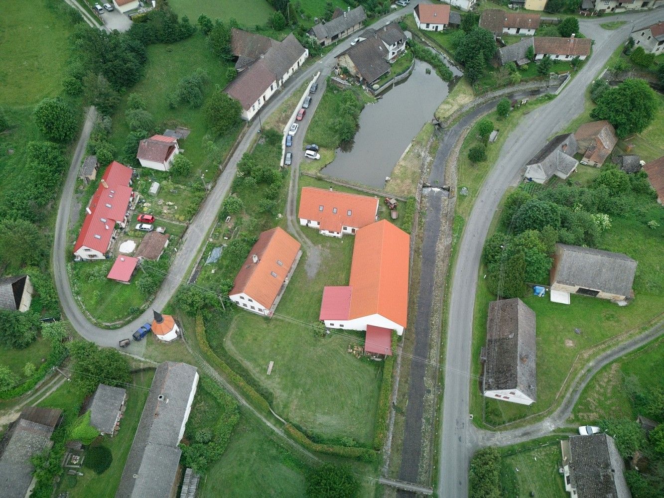 Rodinné domy, Čmelíny - Víska, okres Plzeň-jih, Plzeňský kraj, 450 m² - 1