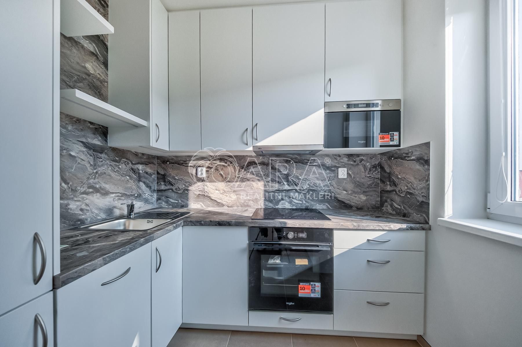 2+kk, Elektrárenská, Praha Michle, 46 m² - 2