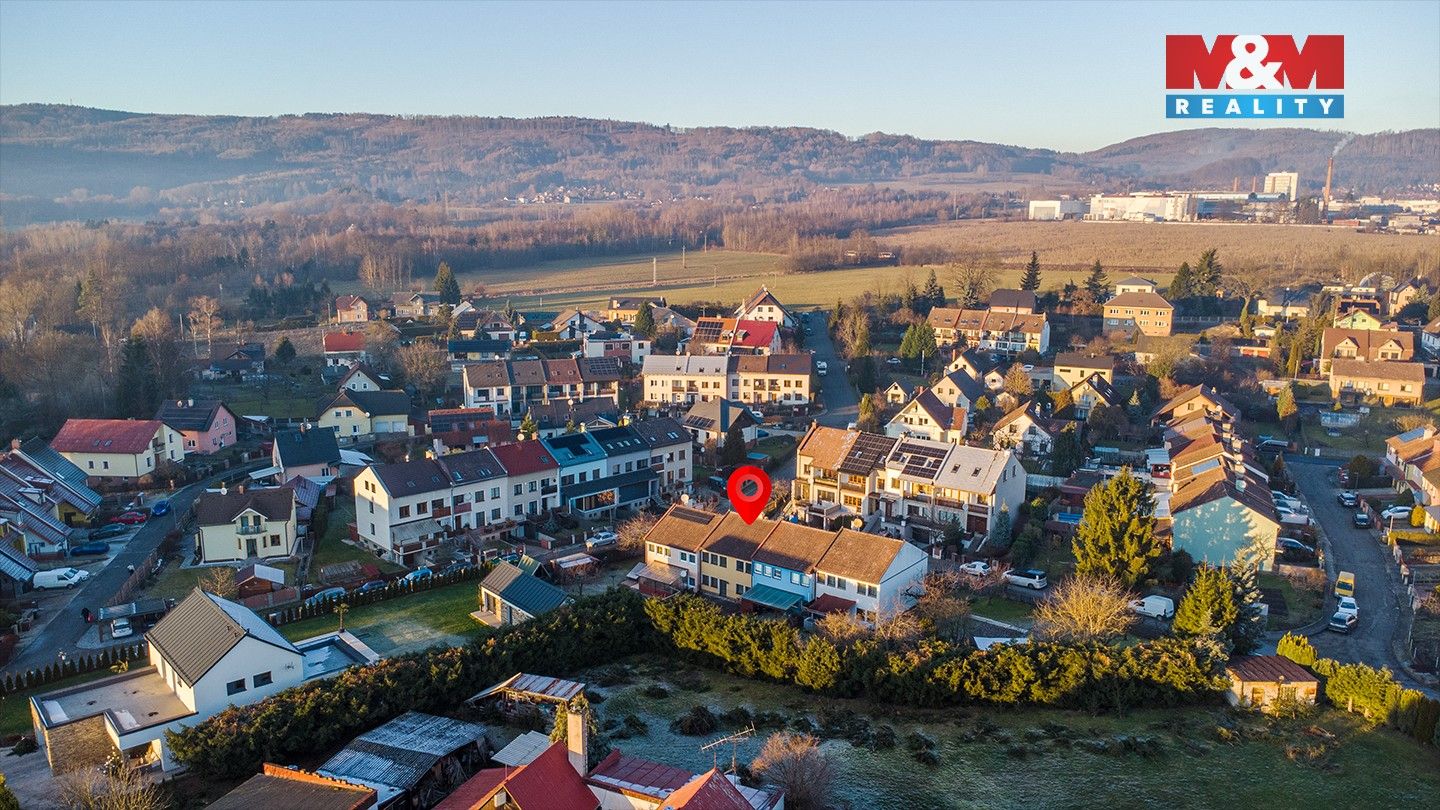 Rodinné domy, Višňová, Nový Bor, 200 m²