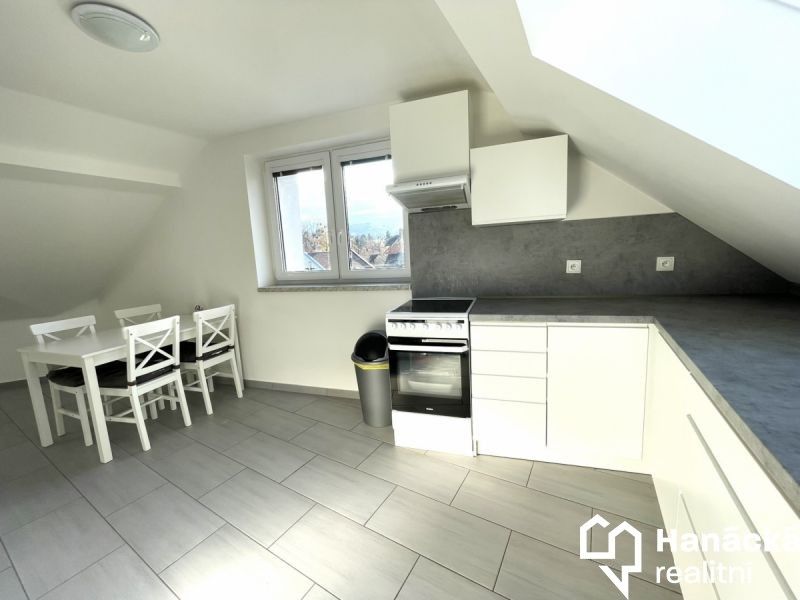 3+kk, Nádražní, Bystřice pod Hostýnem, 130 m²