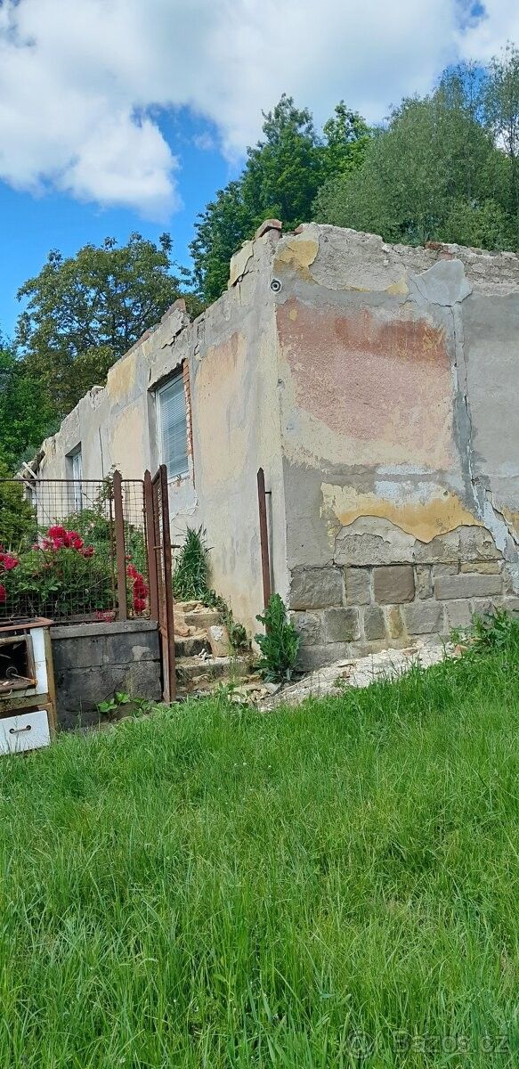 Prodej rodinný dům - Starý Hrozenkov, 687 74