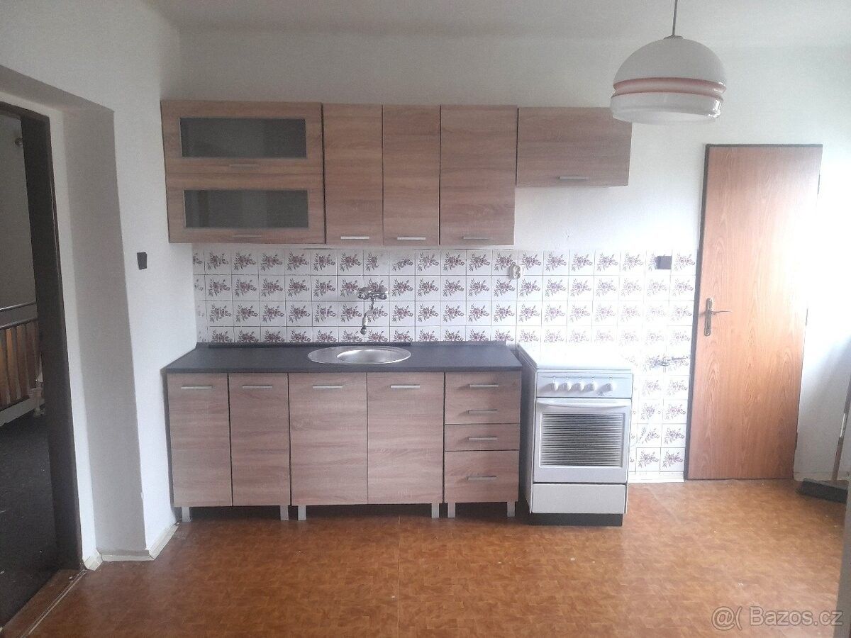 Pronájem rodinný dům - Frýdek-Místek, 738 01