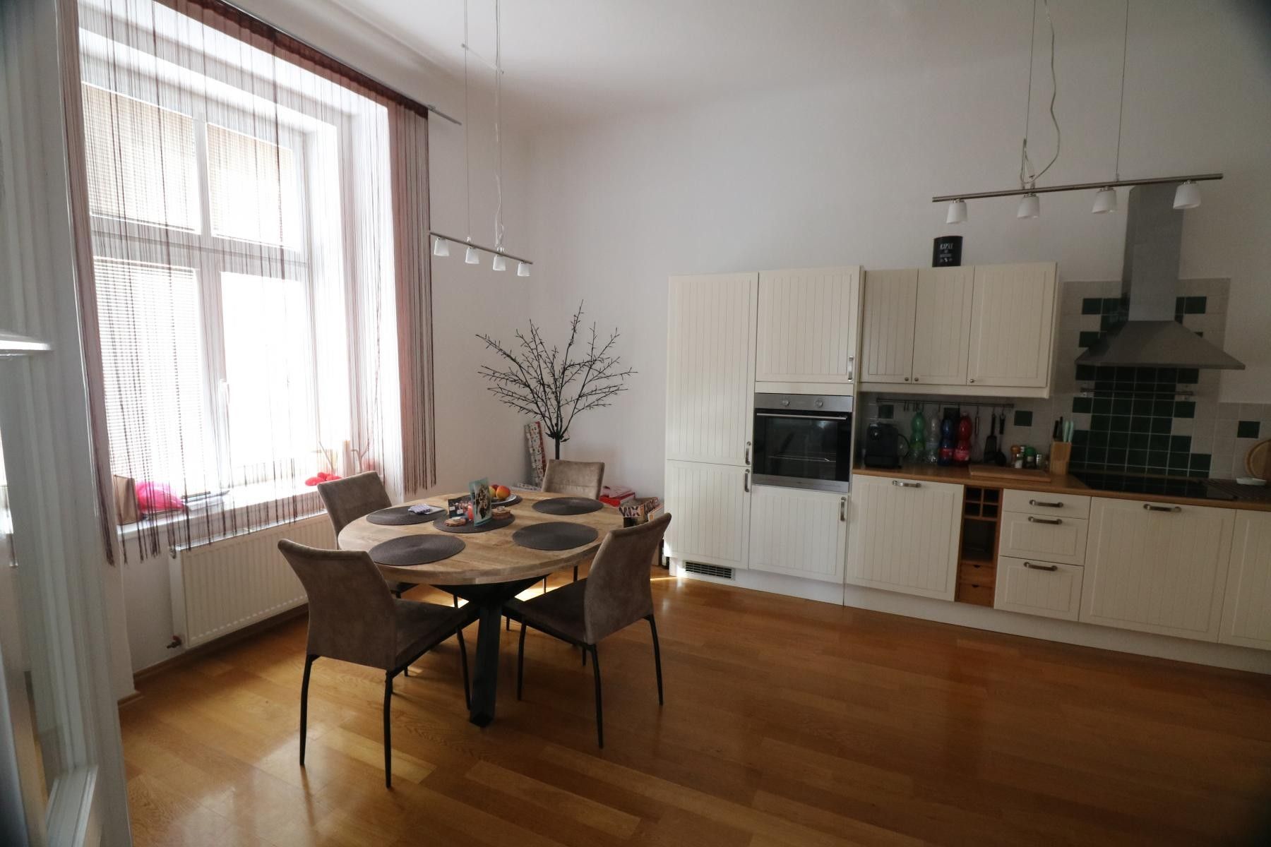 Pronájem byt 3+1 - Třída B. Smetany, Nový Bydžov, 97 m² - 5