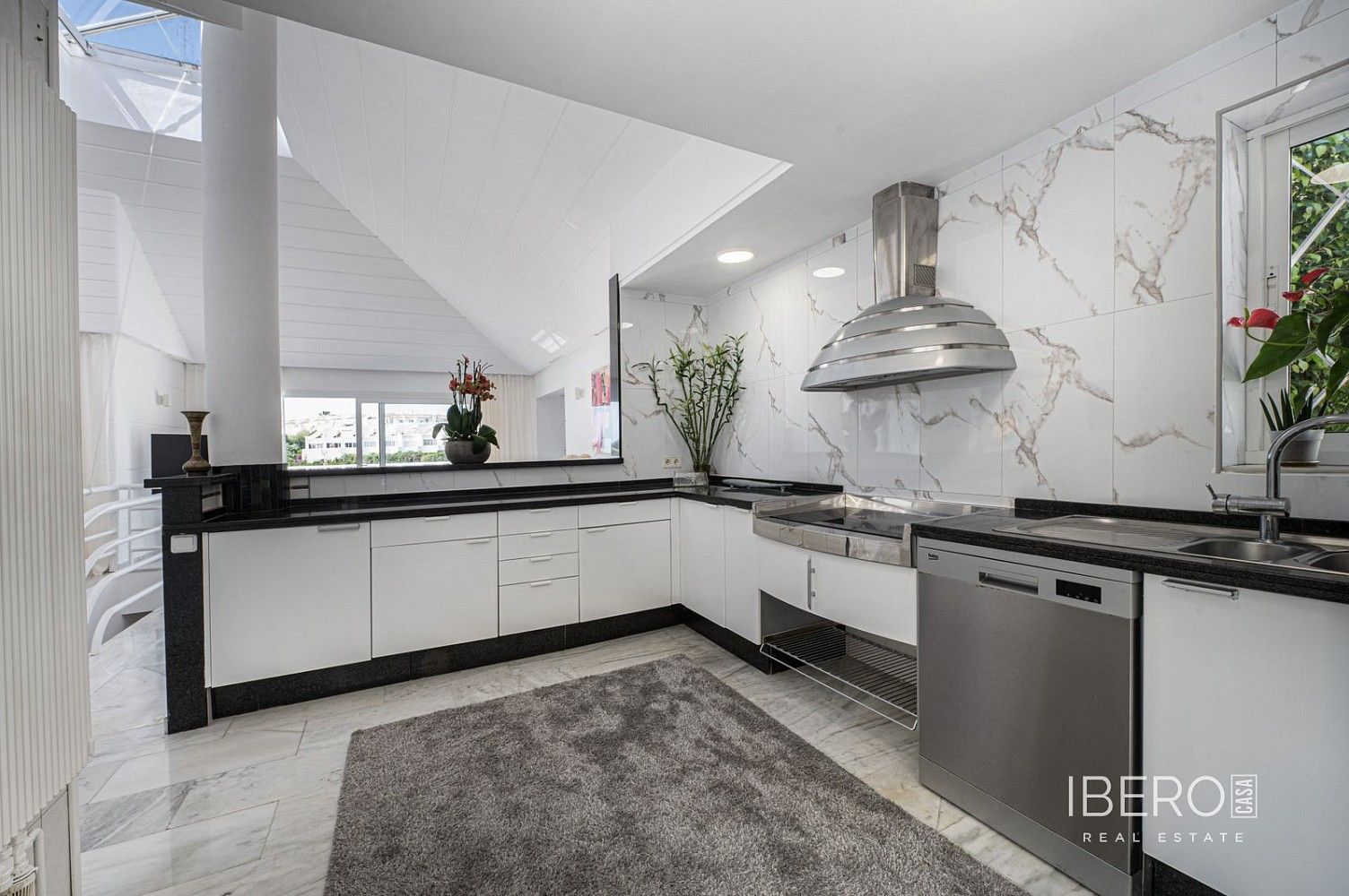 Prodej rodinný dům - Calahonda, ES, 157 m² - 5