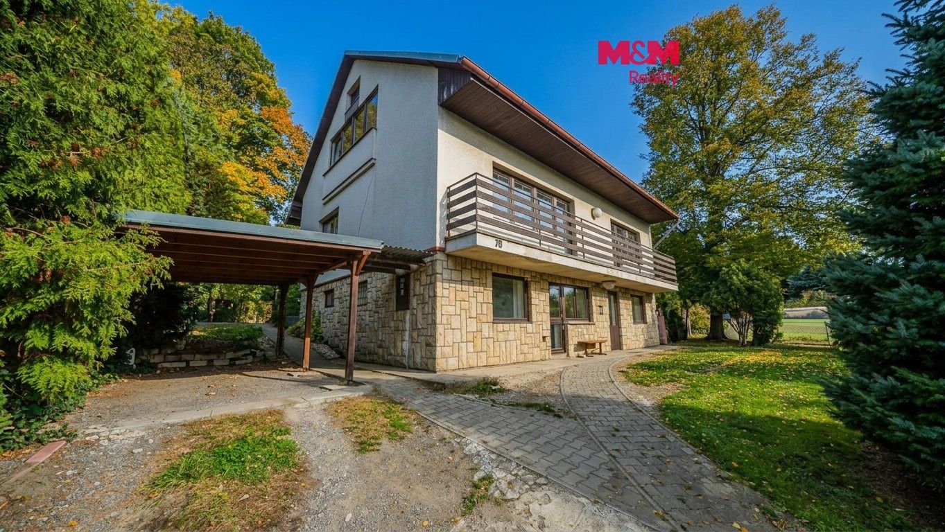 Rodinný dům, 242 m²