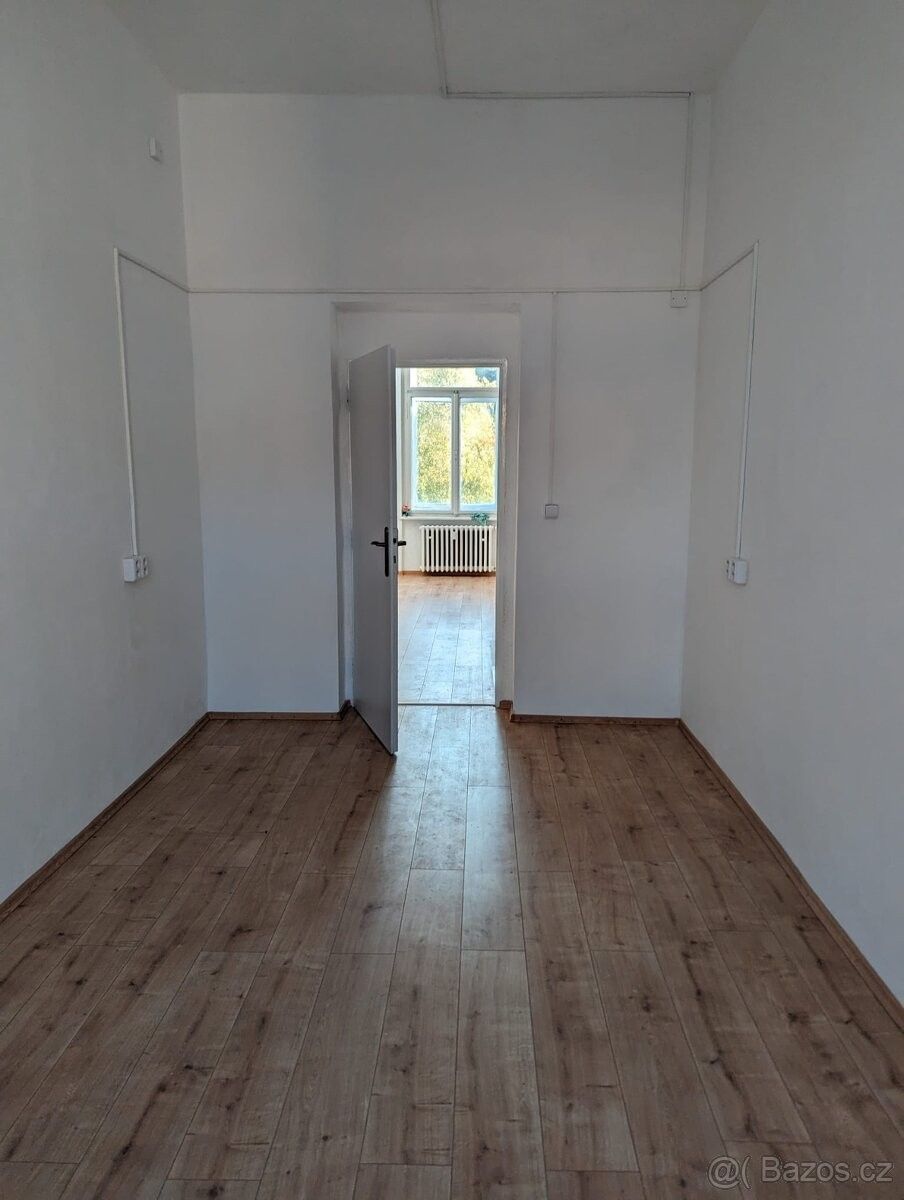 Kanceláře, Nejdek, 362 21