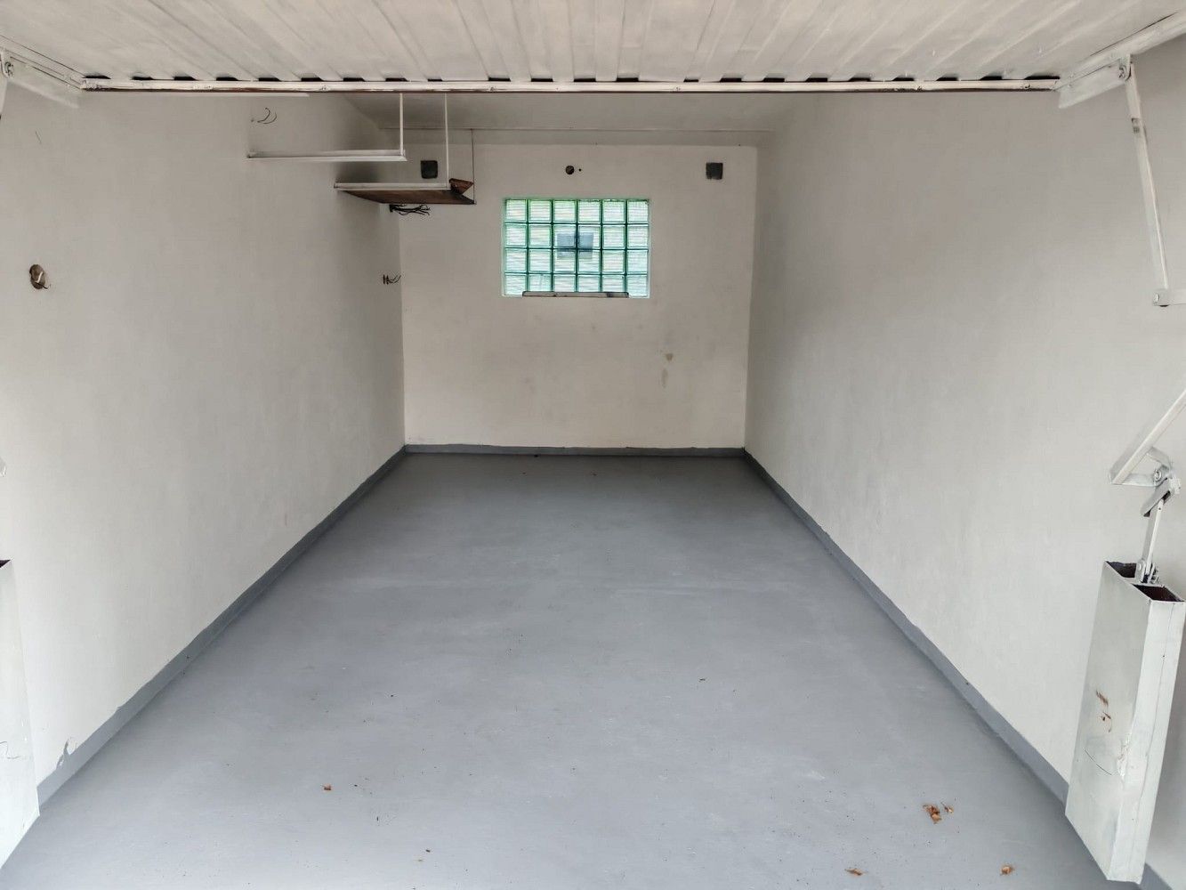 Garáže, Ústí nad Orlicí, Pardubický kraj, 18 m² - 2