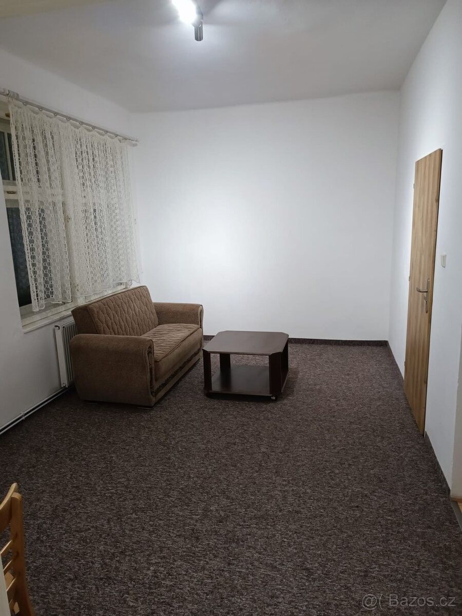 Pronájem byt - Liběchov, 277 21