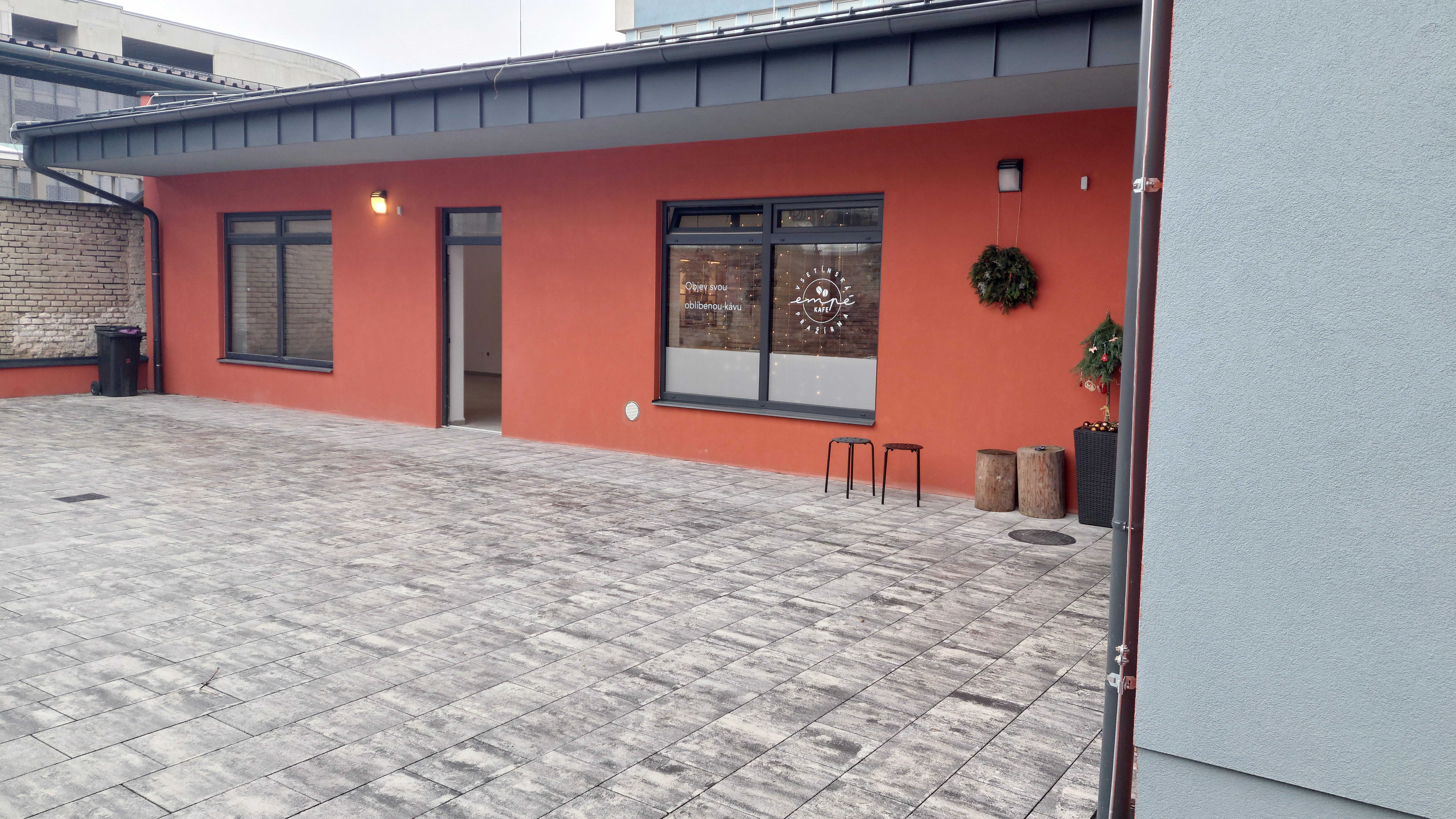 Obchodní prostory, Smetanova, Vsetín, 37 m²