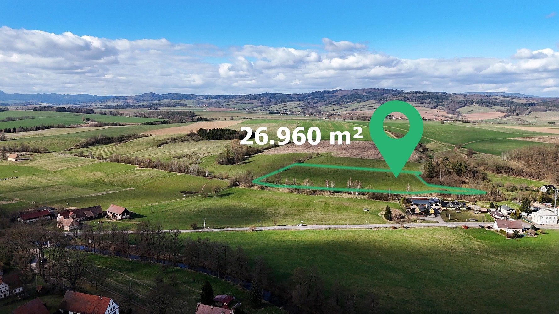 Louka, 26 960 m²