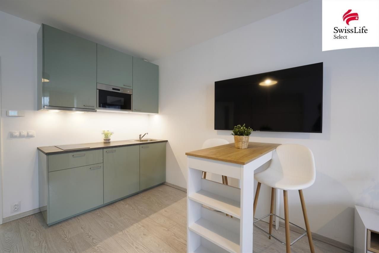 Pronájem byt 1+kk - Sokolovská  , Praha, 34 m²