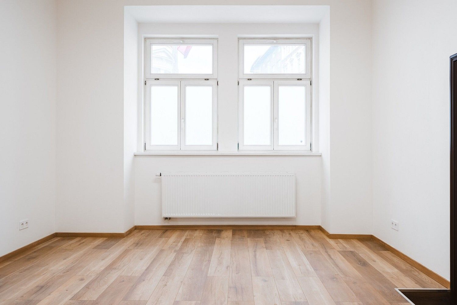 Pronájem obchodní prostory - Praha - Nové Město, okres Praha 2, Hlavní město Praha, 50 m² - 5