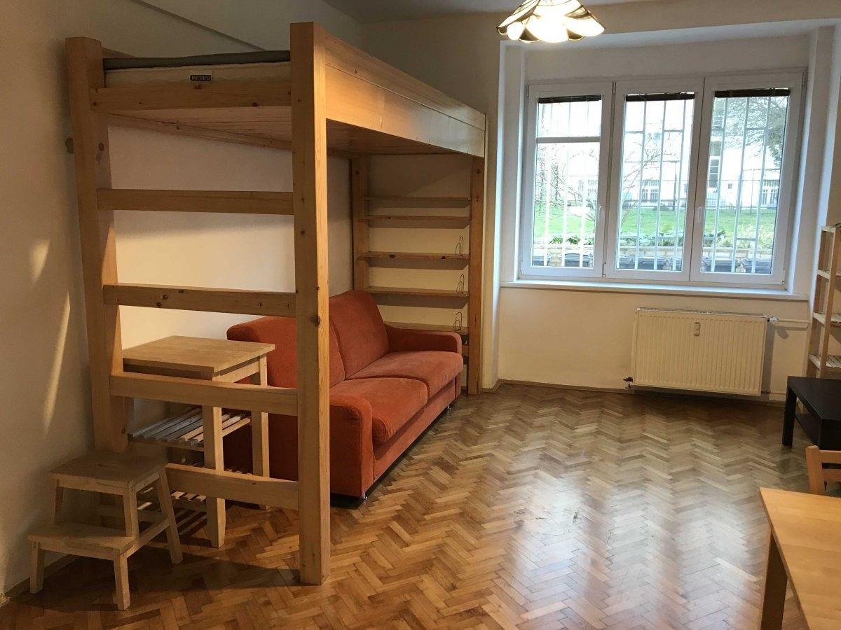 Pronájem byt 1+kk - Vršovická, Praha, 28 m²