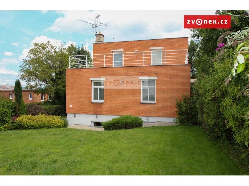 Pronájem rodinný dům - Pod Rozhlednou, Zlín, 200 m²