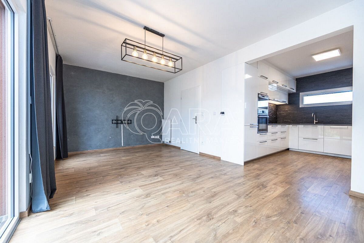 Rodinný dům · 78 m² · Hostouň, okres Kladno, Středočeský kraj - 3