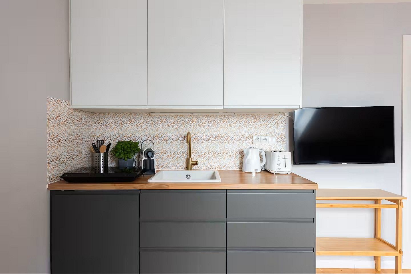 Byt 1+kk · 32 m² · Praha - Vinohrady, okres Praha 2, Hlavní město Praha - 3
