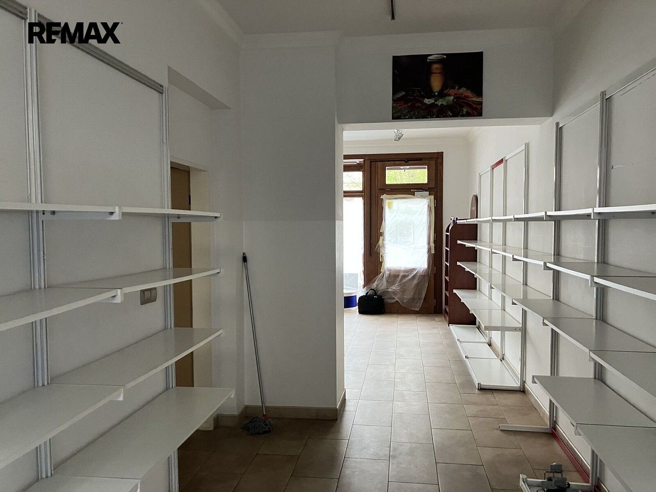 Obchodní prostory, Karlovy Vary, Karlovarský kraj, 92 m² - 2