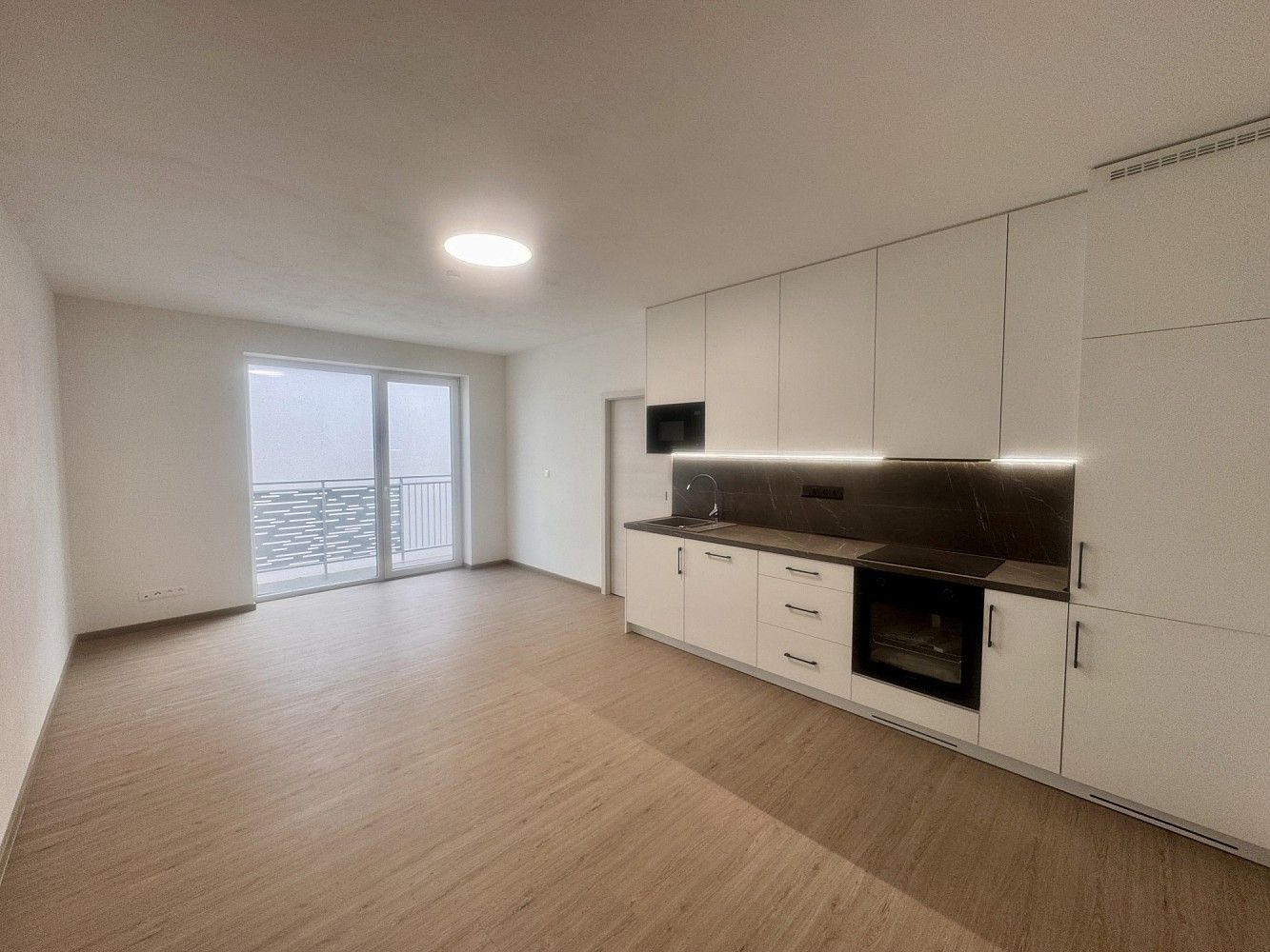 1+kk, Faměrovo náměstí, Brno - Černovice, 34 m² - 1