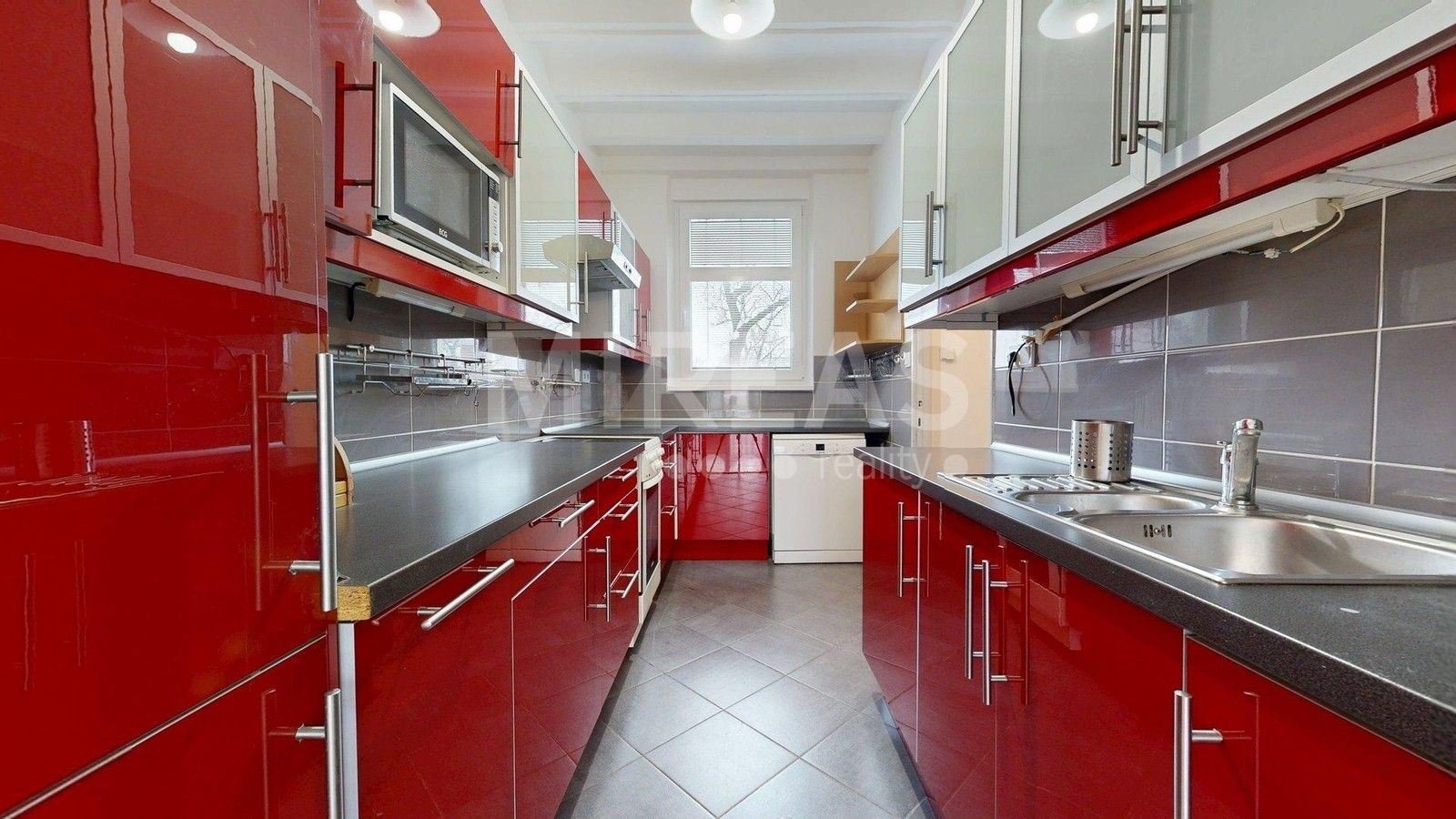 Pronájem byt 3+1 - Dětská, Praha, 100 m²