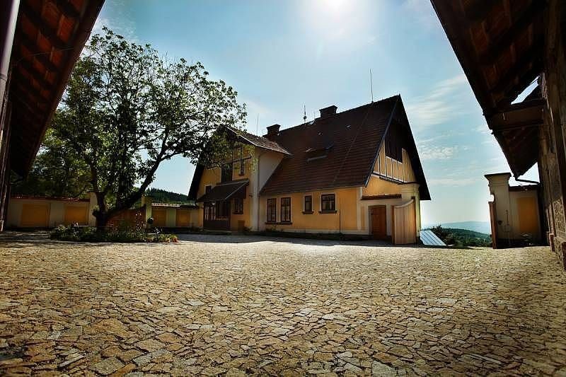 Chata · Brloh - Jaronín, Jihočeský kraj - 3