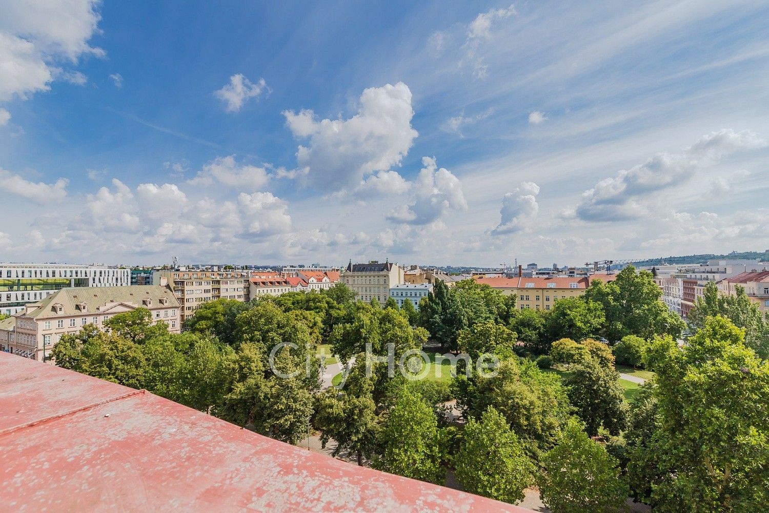 Komerční nemovitost · 450 m² · Praha - Karlín, okres Praha 8, Hlavní město Praha - 3