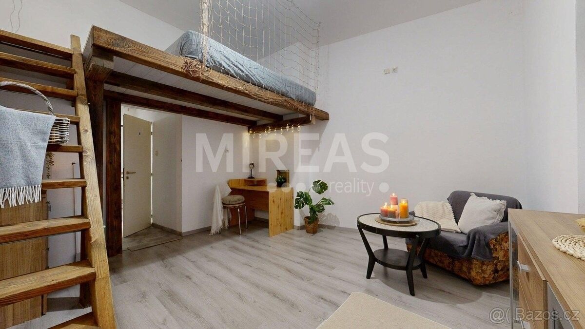 Prodej byt - Lysá nad Labem, 289 22