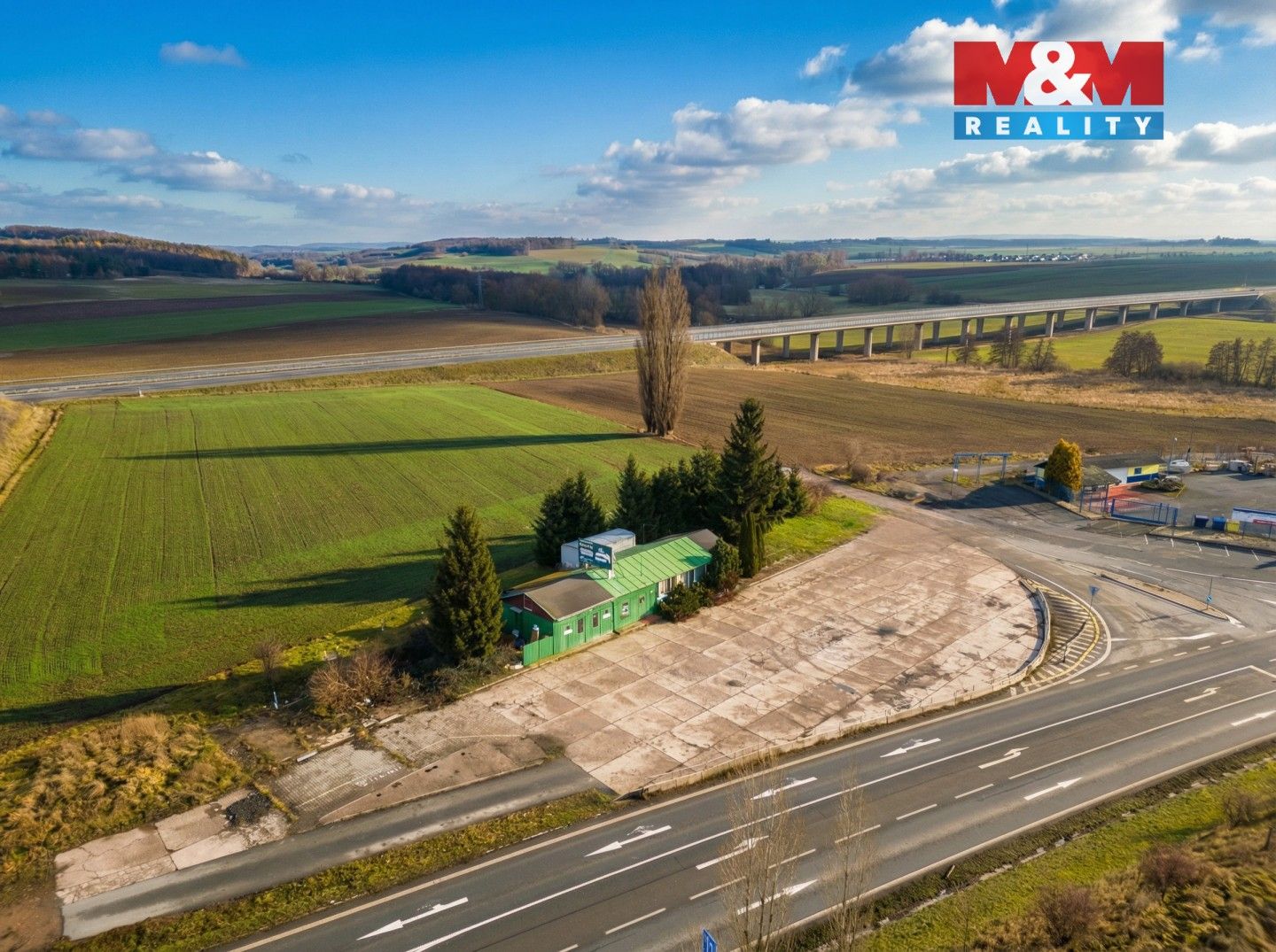 Obchodní prostory · 200 m² · Lochenice - 3