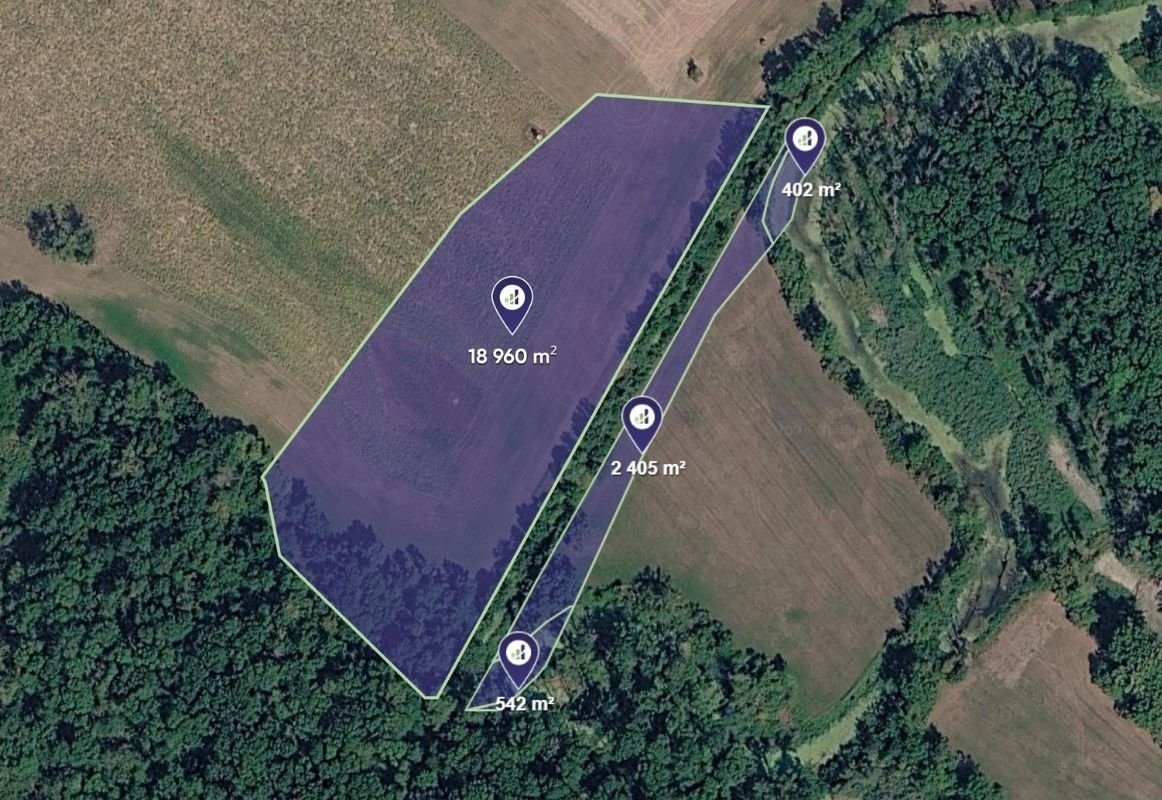 Zemědělský pozemek, 3 718 m²