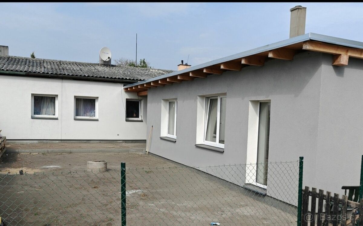 Rodinné domy, Rybitví, 533 54