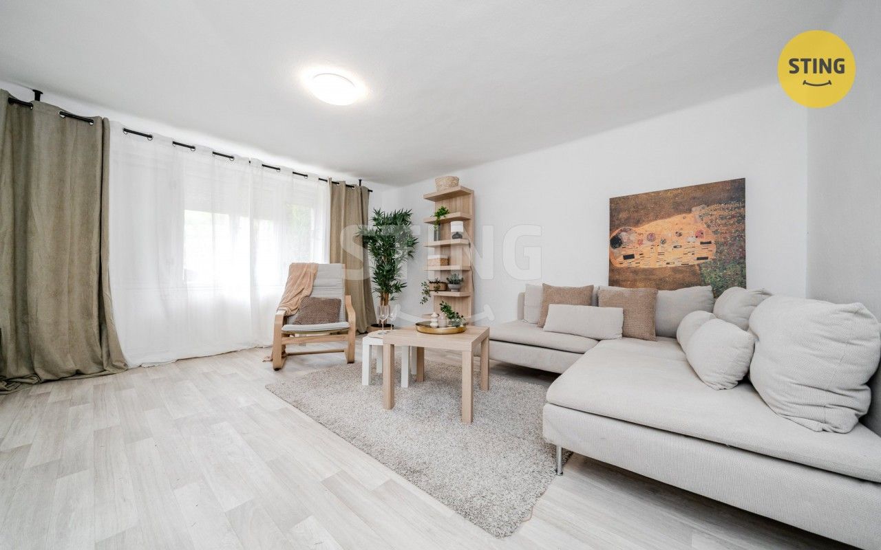 Rodinné domy, Prakšice, 99 m² - 1